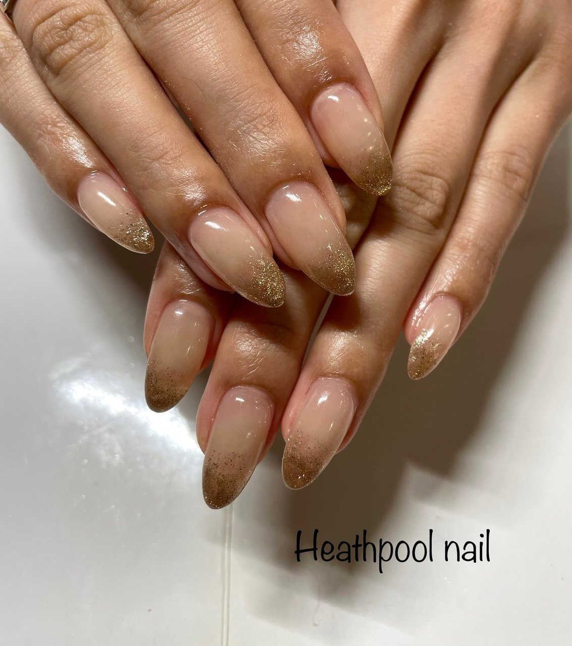 ハンド グラデーション ラメ ベージュ ゴールド Heathpoolnailのネイルデザイン No ネイルブック