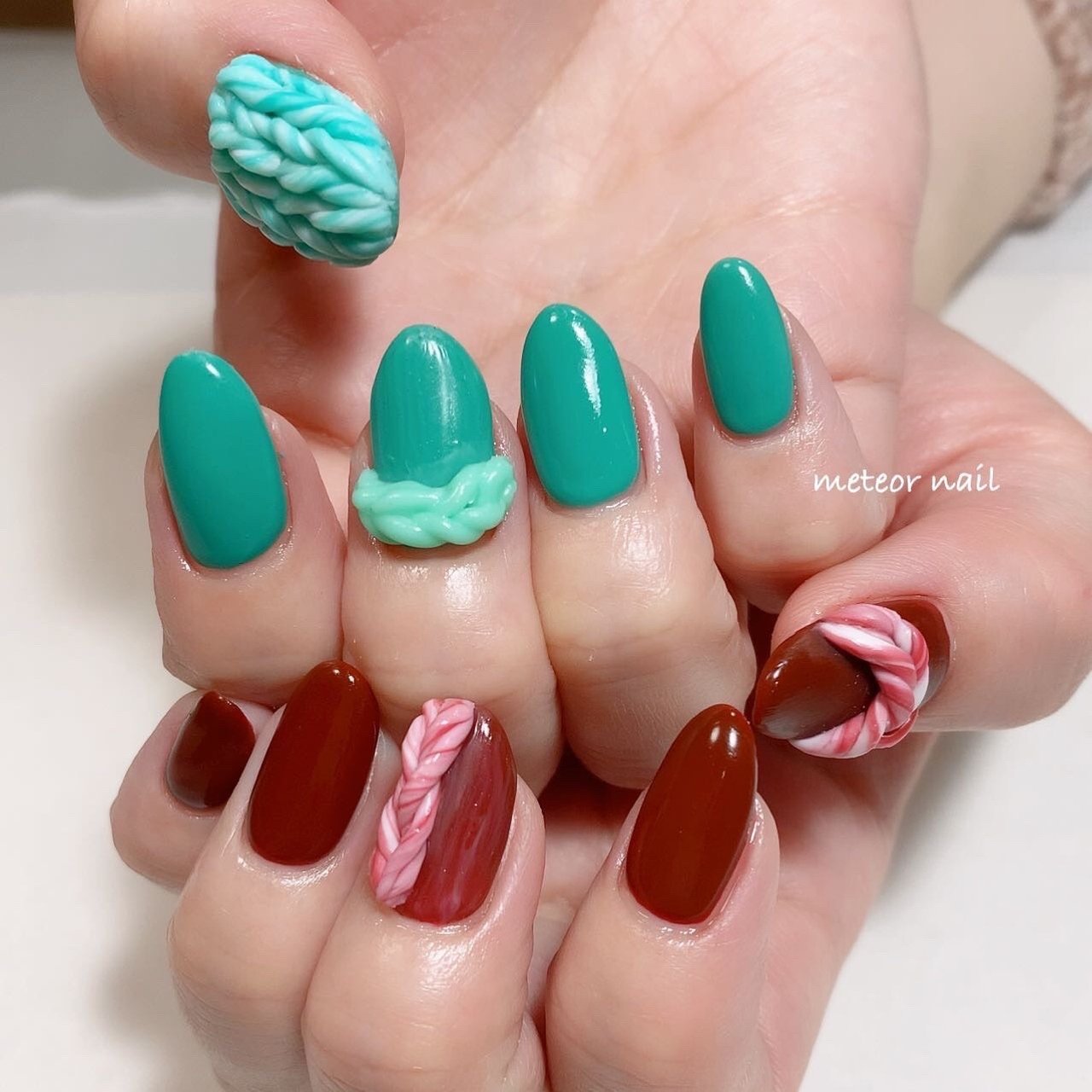 秋 冬 ハンド ワンカラー ニット Meteornail ミーティアネイルのネイルデザイン No ネイルブック