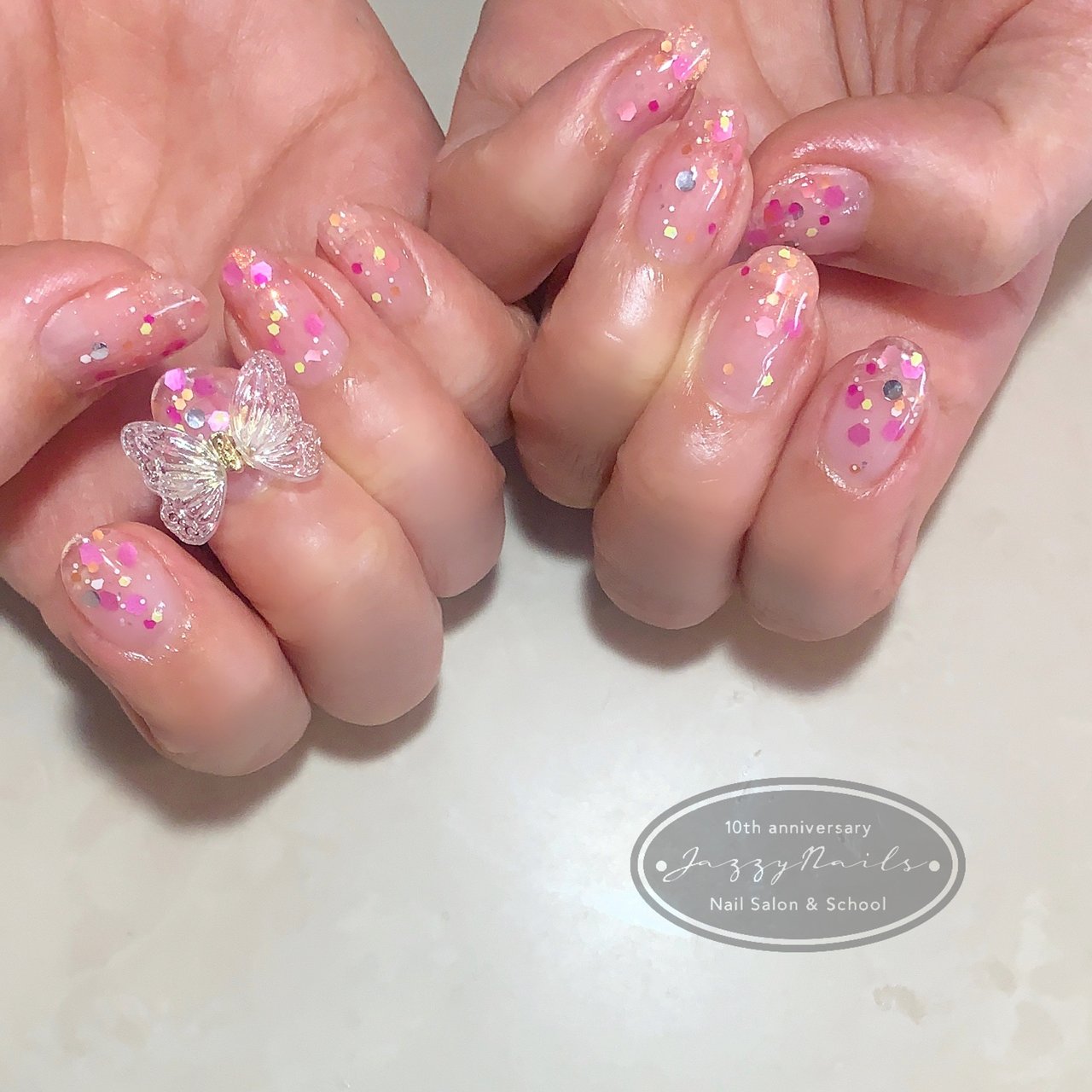 春 オールシーズン ハンド シンプル ホログラム Hiroのネイルデザイン No ネイルブック