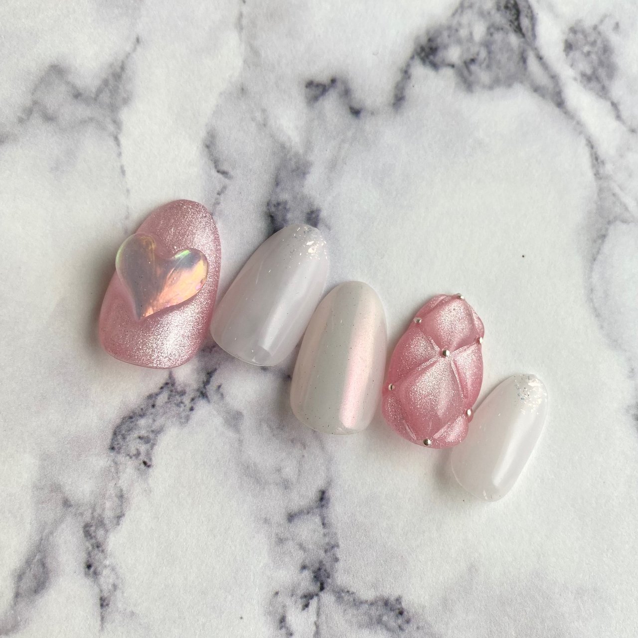 ハンド ラメ ハート マグネット ミラー Fluoriteのネイルデザイン No ネイルブック