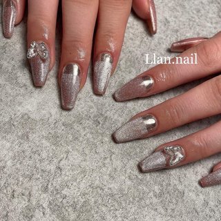 ~Llan.nail~ 
ご紹介でご新規様✨
magnetは安定の人気🤍
ありがとうございました🥰

またお待ちしてます❤️‍🔥

#スカルプネイル #スカルプ #スカルプデザイン #スカルプチュア #スカルプネイルデザイン #スカルプチュアネイル #スカルプネイルデザイン #バレリーナネイル #マグネットネイル #マグネットジェル #スターギャラクシー #蝶々ネイル #ちょうちょネイル #キラキラネイル #韓国ネイル #ピンクネイル #冬ネイル #冬ネイルデザイン #名古屋市ネイルサロン #名古屋市ネイル #名古屋ネイルサロン #名古屋ネイル #名古屋市中川区 #中川区ネイルサロン #中川区ネイル #プライベートネイルサロン #自宅ネイルサロン #春 #夏 #秋 #冬 #ハンド #ビジュー #ラメ #マグネット #ミラー #ミディアム #ピンク #シルバー #スカルプチュア #お客様 #~𝐋𝐈𝐀𝐧.𝐧𝐚𝐢𝐥 ~ #ネイルブック