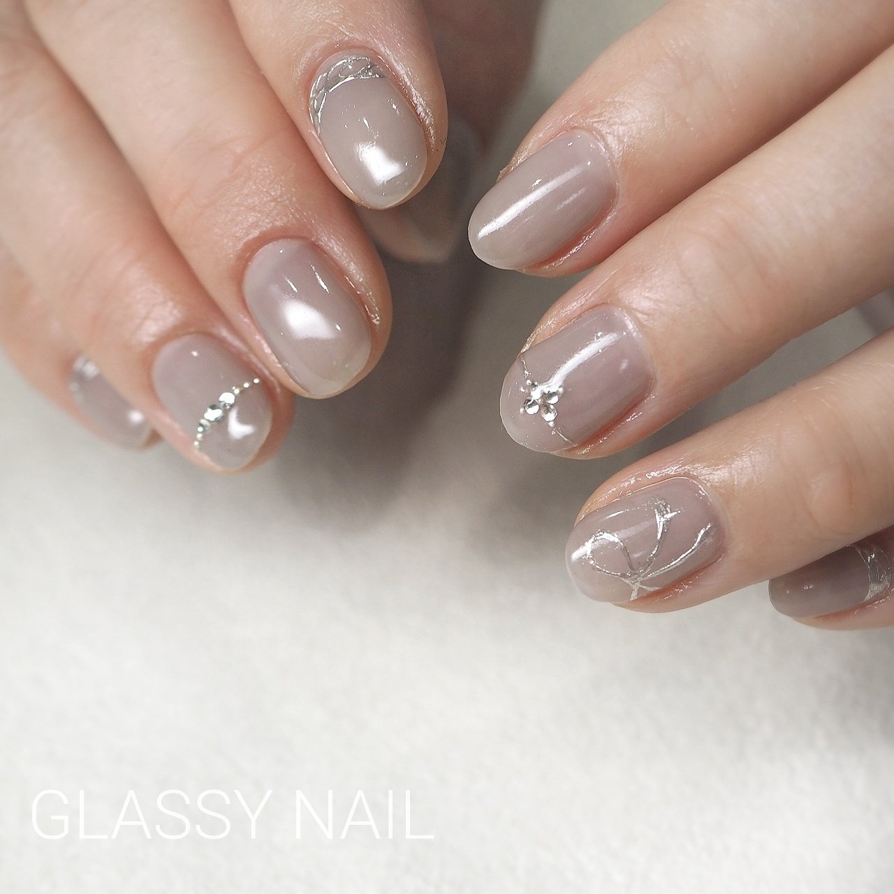 冬 オールシーズン オフィス ハンド シンプル Glassy Nailのネイルデザイン No ネイルブック