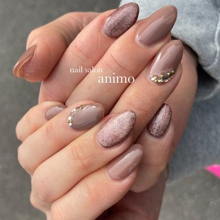 ミルクティーベージュのネイルデザイン ネイルブック