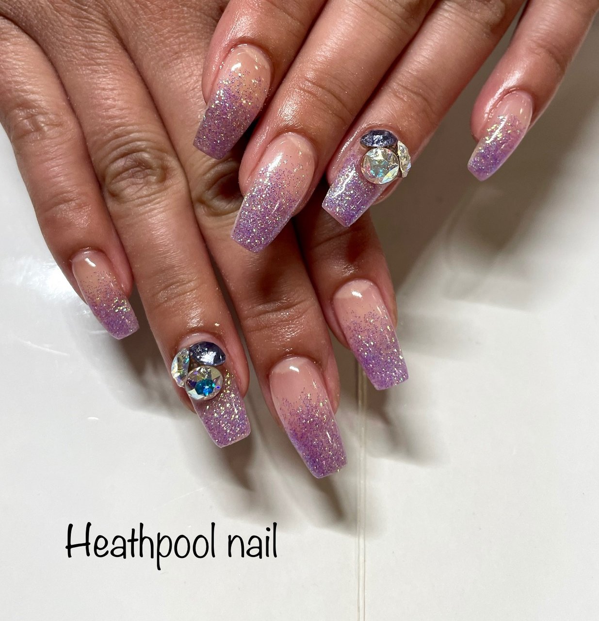 ハンド グラデーション ビジュー ラメ パープル Heathpoolnailのネイルデザイン No ネイルブック