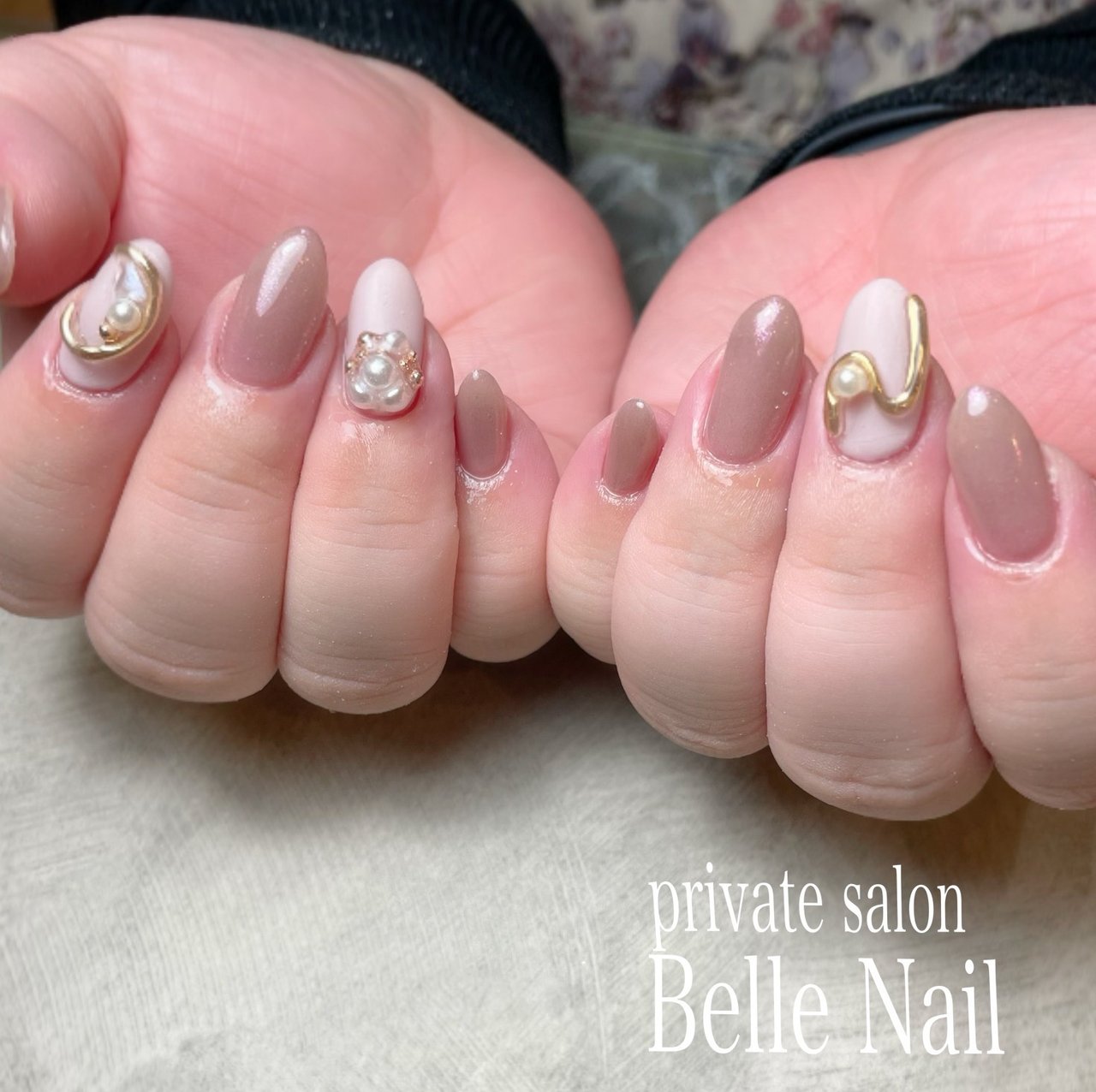 秋 冬 オールシーズン ハンド ビジュー Belle Nail Akiのネイルデザイン No ネイルブック