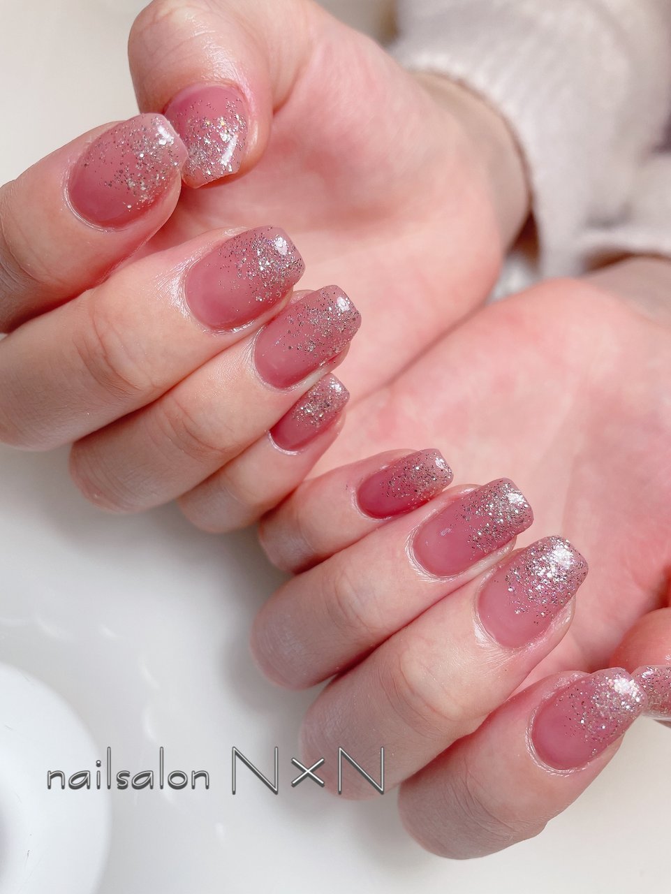 オールシーズン オフィス ハンド シンプル グラデーション Nail Salon N N Naoのネイルデザイン No ネイル ブック