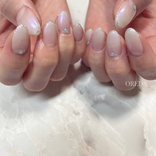 水色 白グラデーションのネイルデザイン ネイルブック