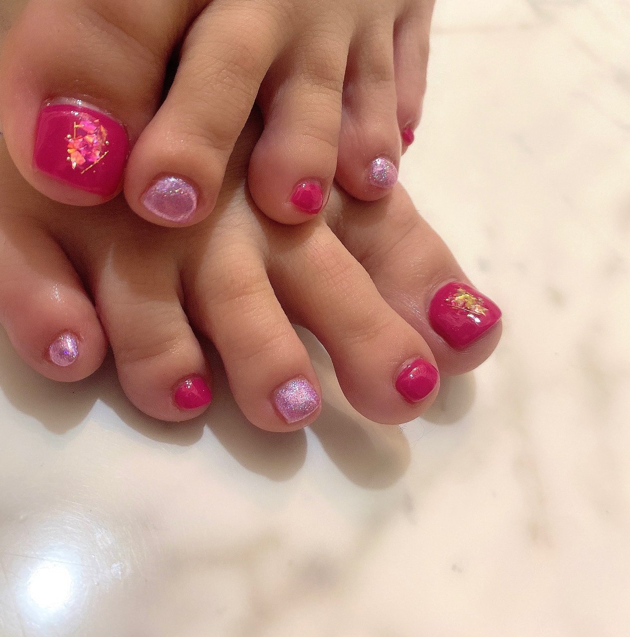 フット ホログラム ワンカラー ミラー ユニコーン Mayahのネイルデザイン No ネイルブック