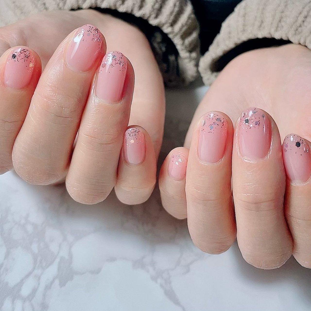 シンプル/ラメ/ワンカラー/ピンク/シルバー - happy_nailのネイル