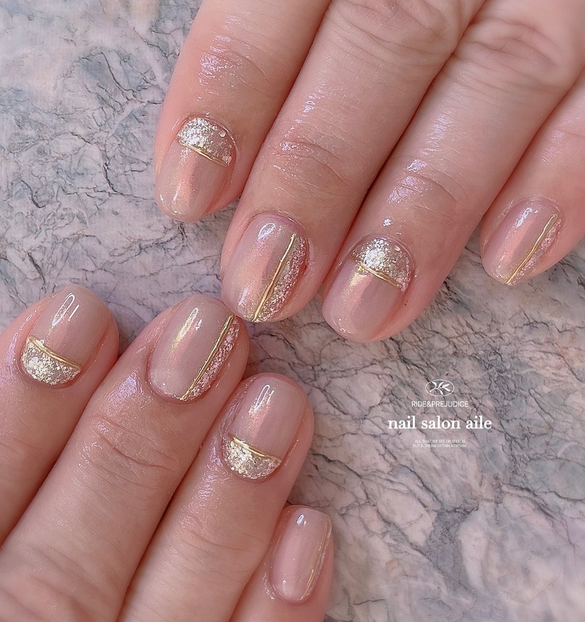 オールシーズン ハンド シンプル ラメ バイカラー Nail Salon Aileのネイルデザイン No ネイルブック