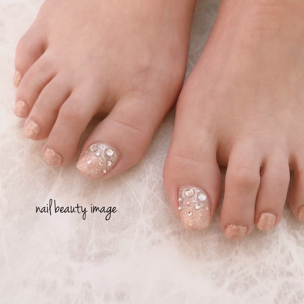 冬 バレンタイン 卒業式 旅行 フット ネイル イメージのネイルデザイン No ネイルブック