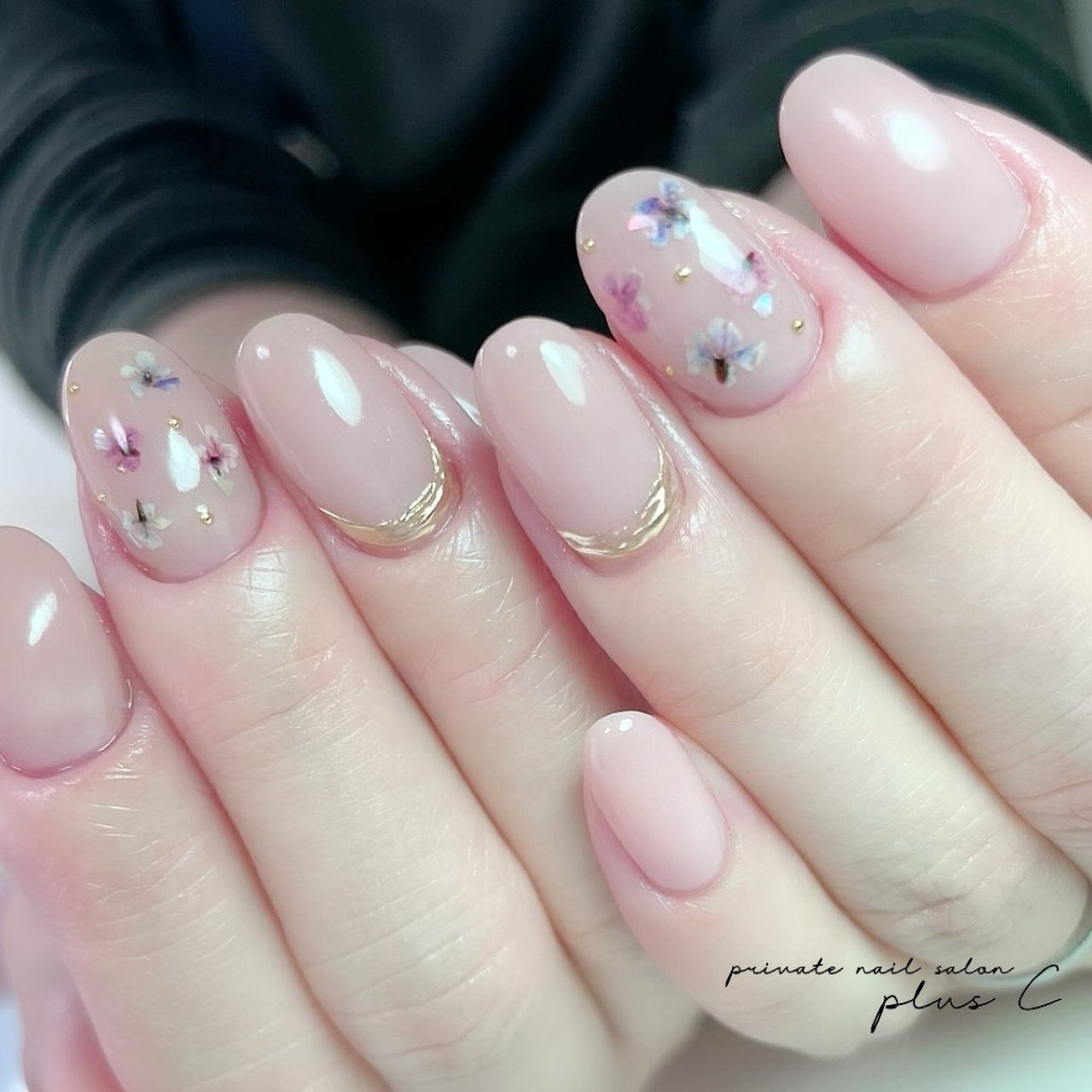 シンプル ミラー 押し花 ベージュ グレージュ Manamiのネイルデザイン No ネイルブック