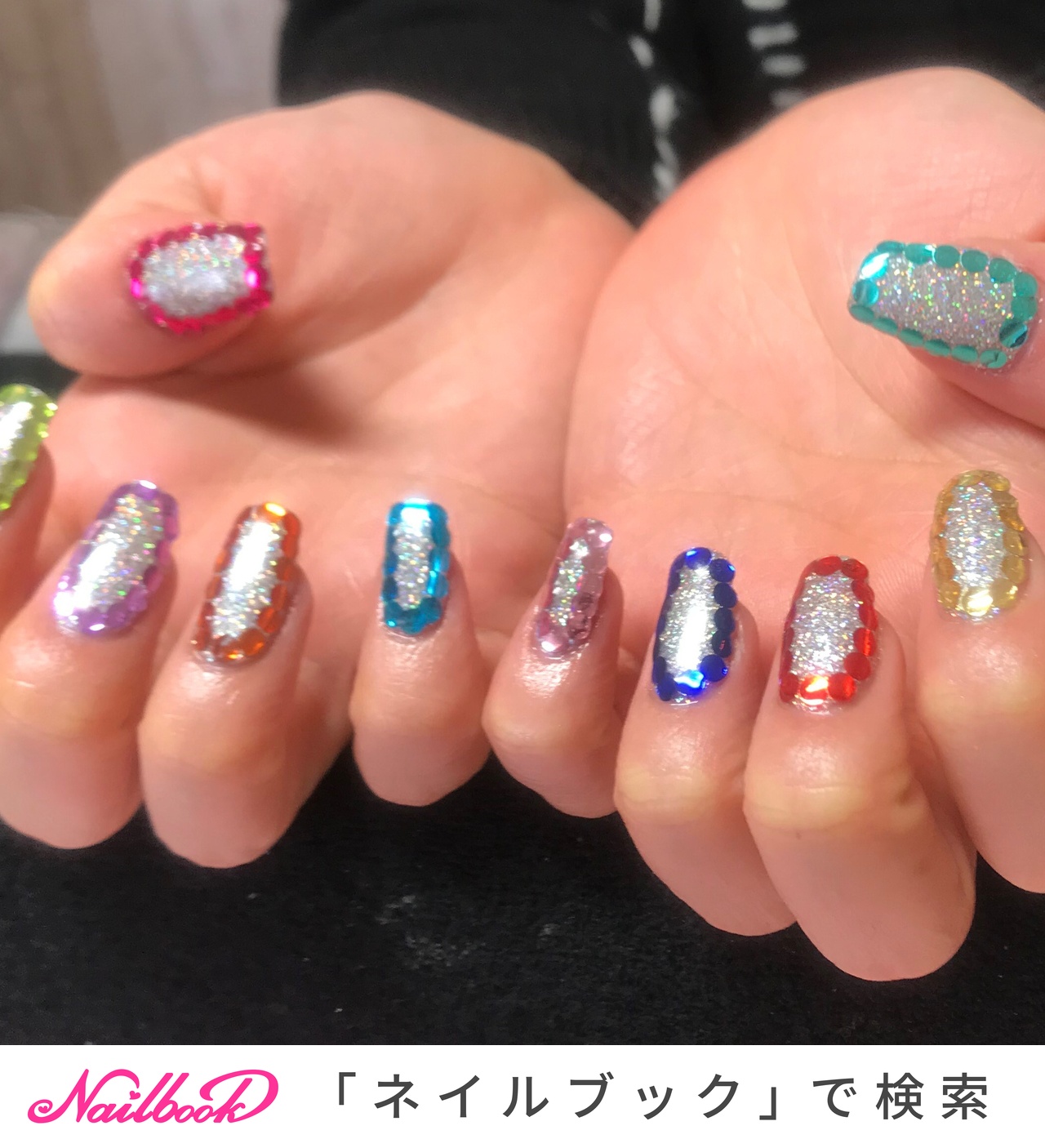 22年 新着順 囲みホログラムのネイルデザイン ネイルブック