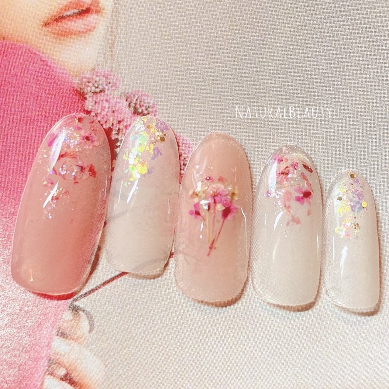 春 オフィス デート 押し花 ホワイト Naturalbeautyのネイルデザイン No ネイルブック