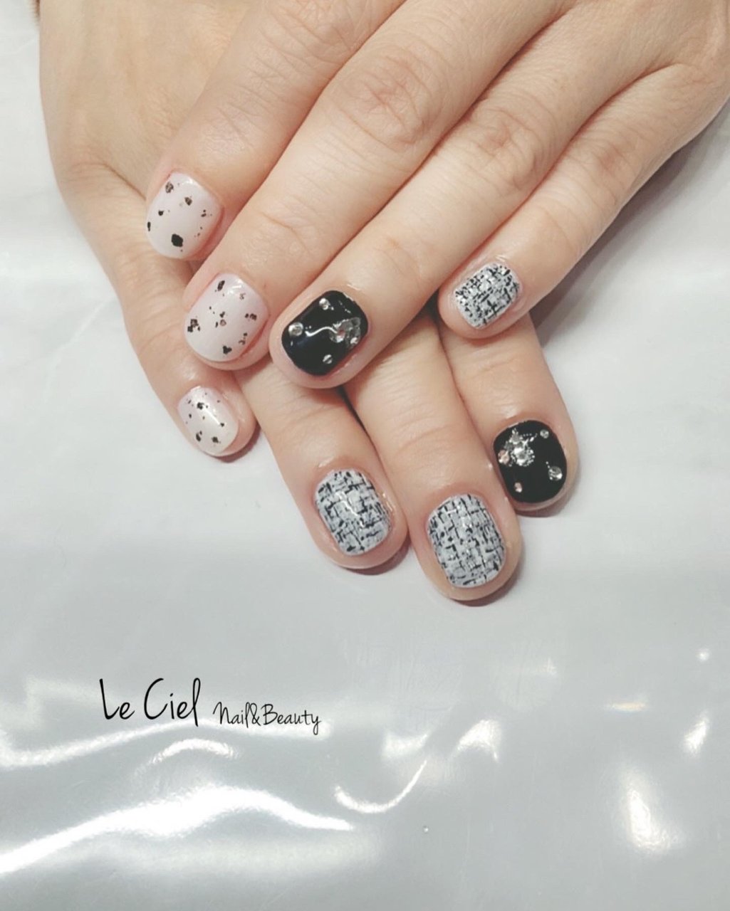 冬 バレンタイン ハンド アニマル柄 ツイード Le Ciel Nail Beauty 横浜磯子のネイルデザイン No ネイルブック