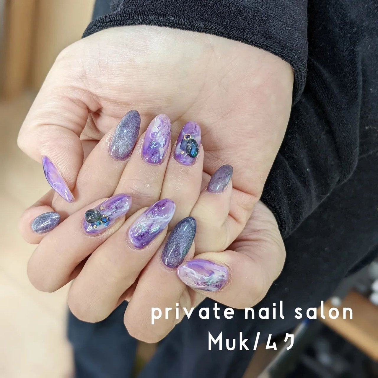 パーティー デート ワンカラー 大理石 マグネット Privatenailsalon Muk Koiさんのネイルデザイン No ネイルブック