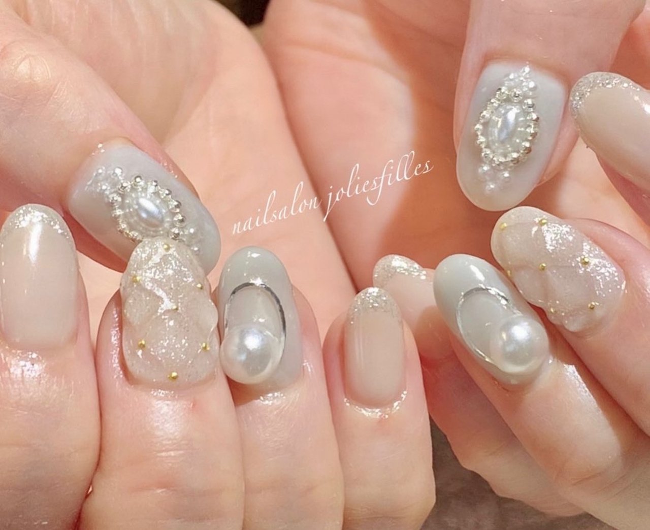 冬 ハンド キルティング ミディアム ベージュ Jolies Fillesのネイルデザイン No ネイルブック