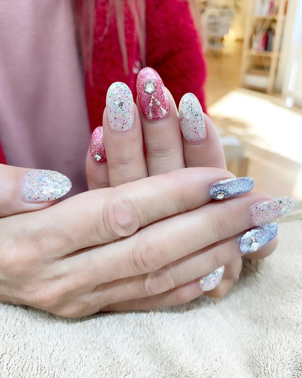 冬 オールシーズン パーティー ハンド ラメ Mignon Vernis Kao T のネイルデザイン No ネイルブック