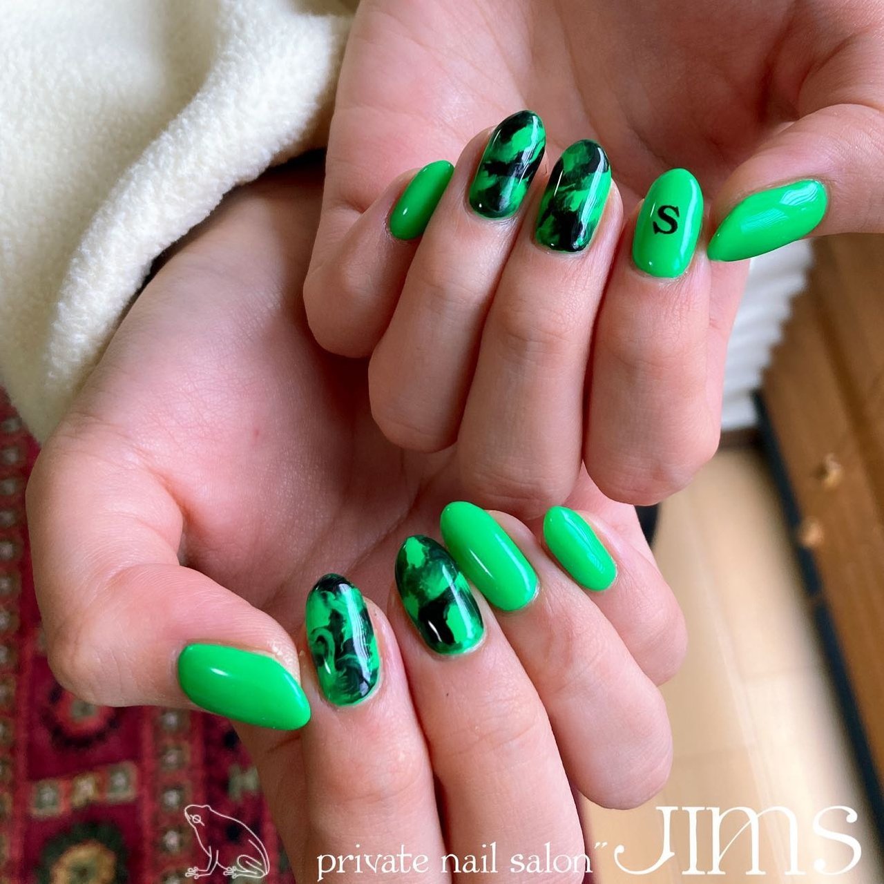 冬 オールシーズン ライブ ハロウィン ハンド Nail Salon Jimsのネイルデザイン No ネイルブック
