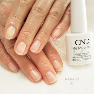 シンプル マニキュアのネイルデザイン ネイルブック