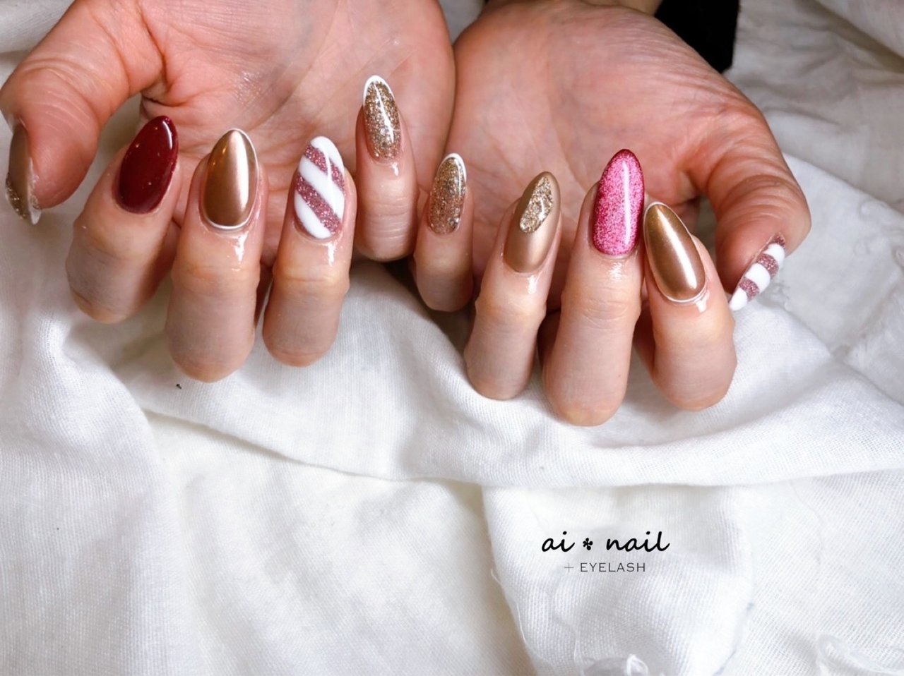 オールシーズン バレンタイン ハンド ニュアンス ボーダー Ainail小倉店のネイルデザイン No ネイルブック