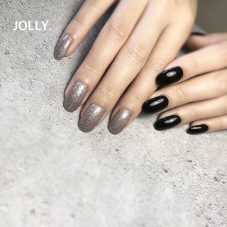 ブラック 黒 シルバーラメネイルのネイルデザイン ネイルブック