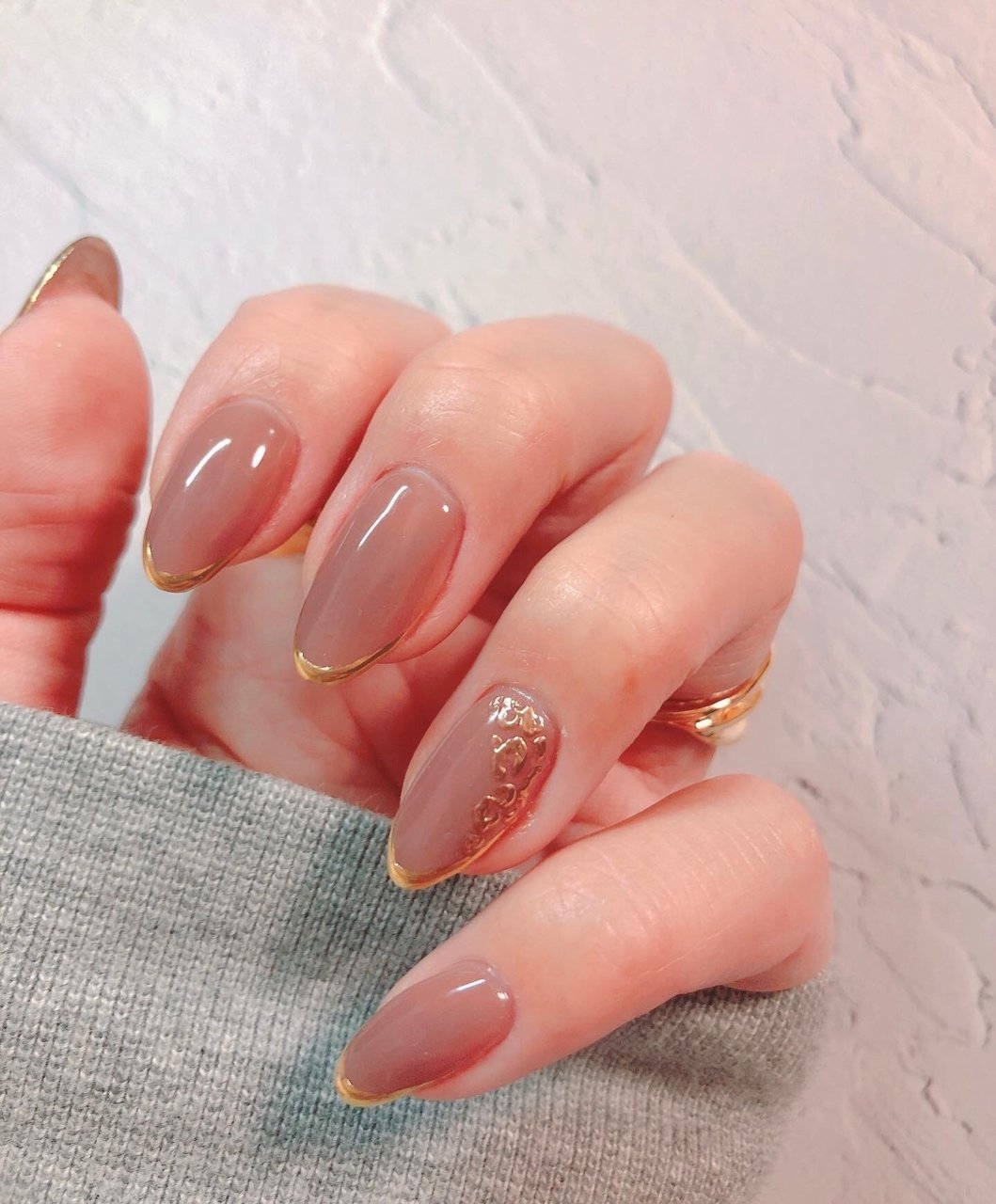 シンプル フレンチ アニマル柄 ミディアム グレージュ Bela Nail Mimosa Nailのネイルデザイン No ネイル ブック