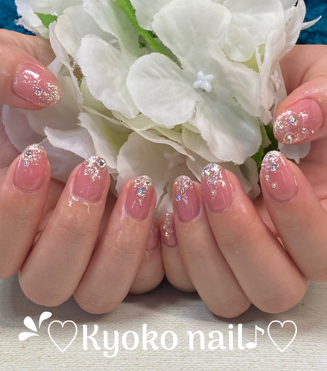 オールシーズン オフィス ハンド シンプル ラメ Kyoko Nailのネイルデザイン No ネイルブック