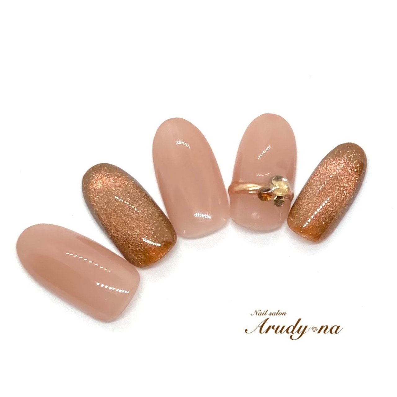 オールシーズン オフィス ハンド シンプル ビジュー Arudy Naのネイルデザイン No ネイルブック