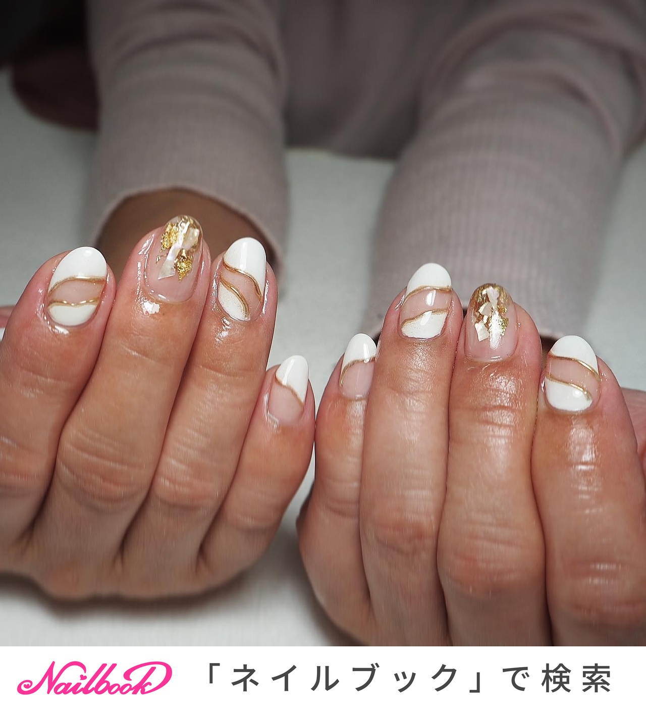 白ゴールドネイルのネイルデザイン ネイルブック