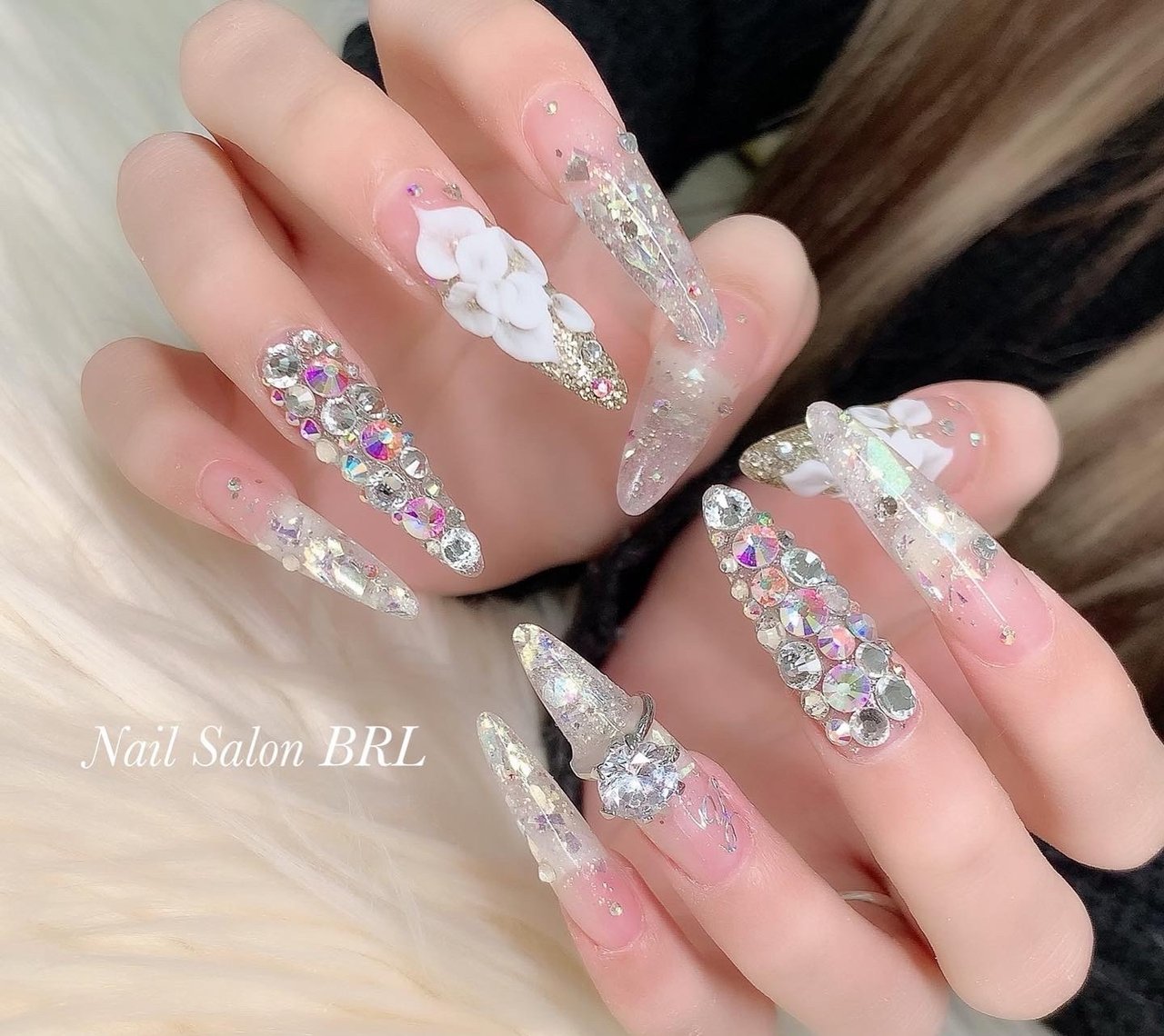 オールシーズン ブライダル パーティー デート ハンド Nail Salon Brl ネイルサロン ベリル のネイルデザイン No ネイルブック