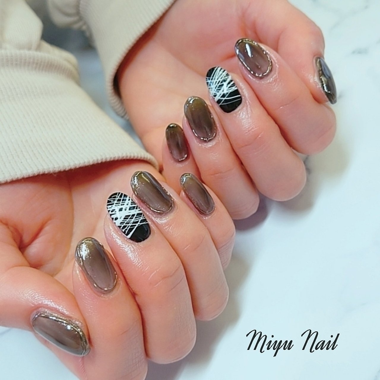 オールシーズン ハンド アンティーク シースルー ミラー Miyu Nailのネイルデザイン No ネイルブック