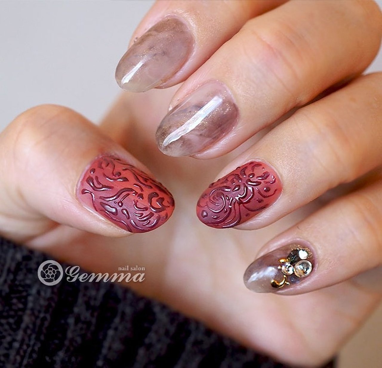 秋 冬 オールシーズン ハンド ビジュー Gemmaのネイルデザイン No ネイルブック