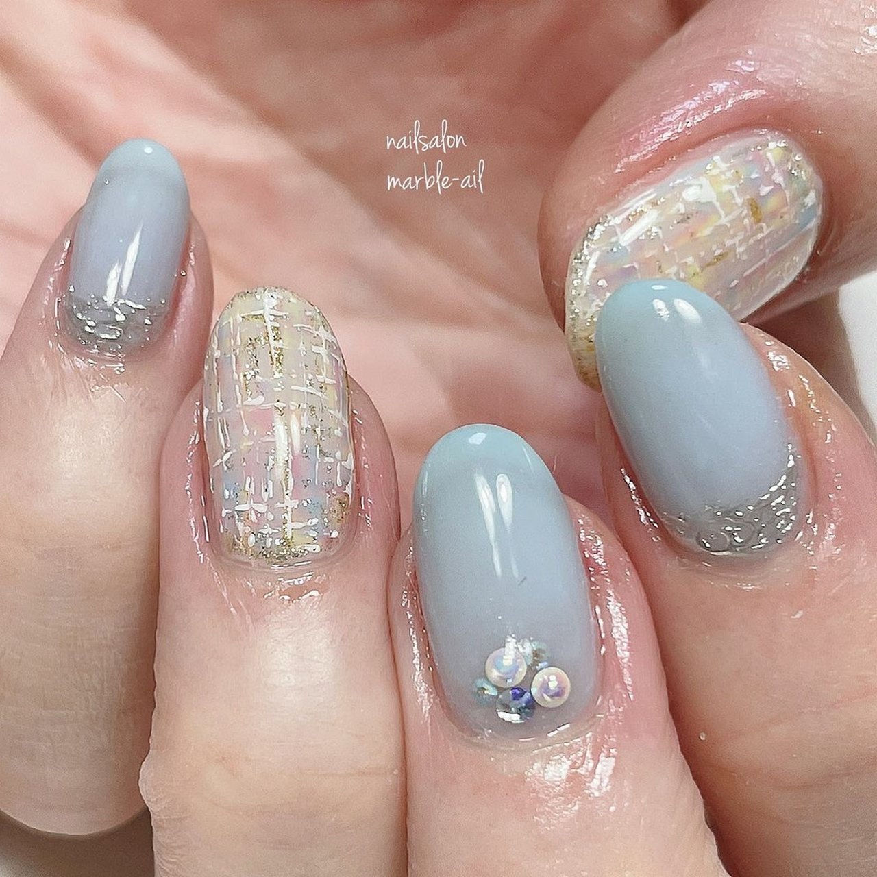 オールシーズン ハンド シンプル ショート 水色 葛西 マーブルアイル Nailsalon Marble Ail のネイル デザイン No ネイルブック