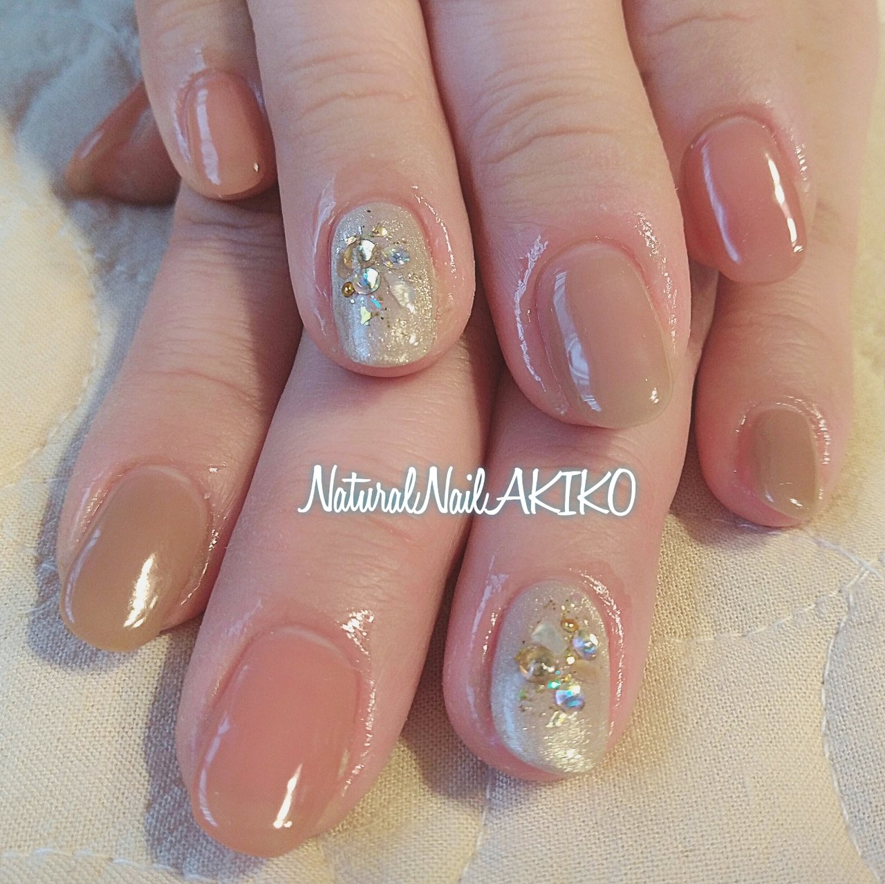 春 オールシーズン ハンド ベージュ ピンク Nail Akikoのネイルデザイン No ネイルブック