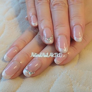 白ラインのネイルデザイン ネイルブック