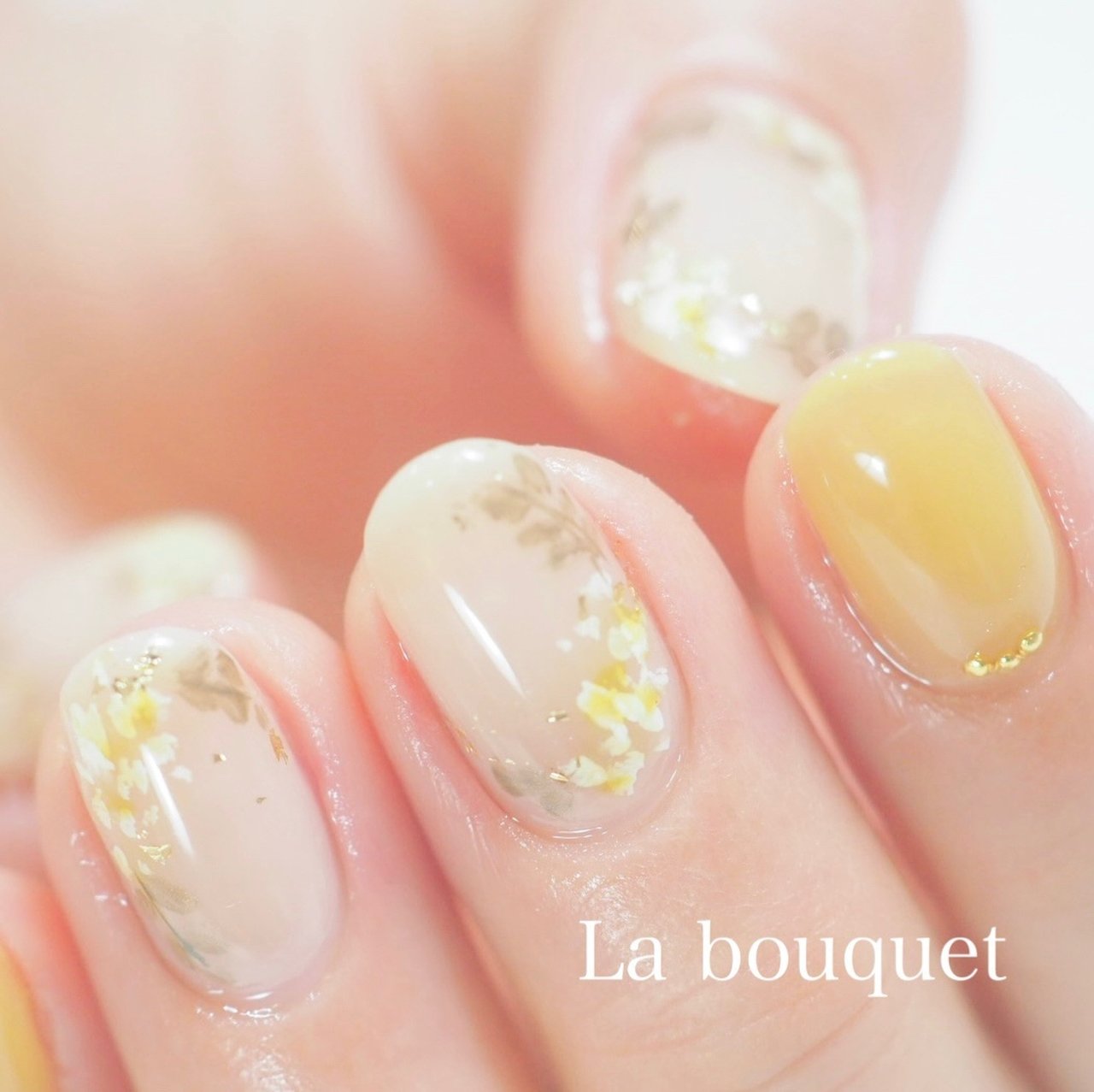 春 ブライダル ハンド シンプル ホログラム La Bouquet ウサミレナのネイルデザイン No 706 ネイルブック