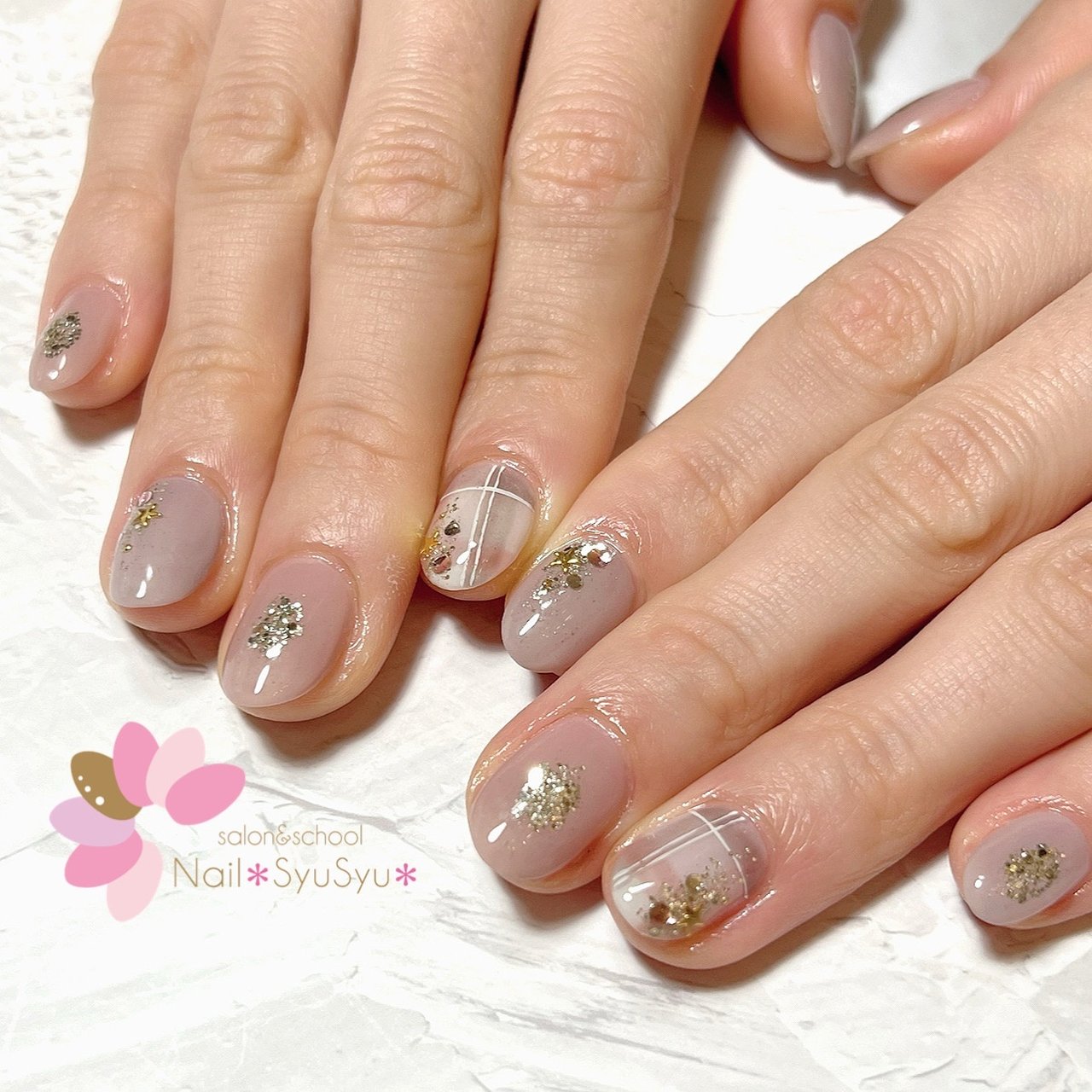 冬 ハンド ホログラム チェック 星 Nail Syusyu ネイルシュシュのネイルデザイン No ネイルブック