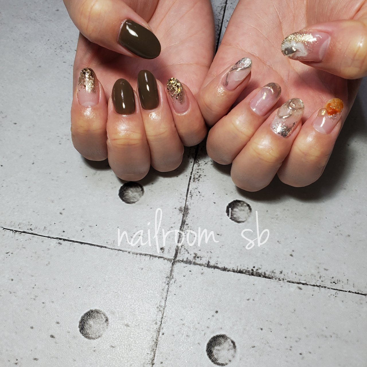 オールシーズン ホワイト ブラウン ゴールド Tsugumiのネイルデザイン No ネイルブック