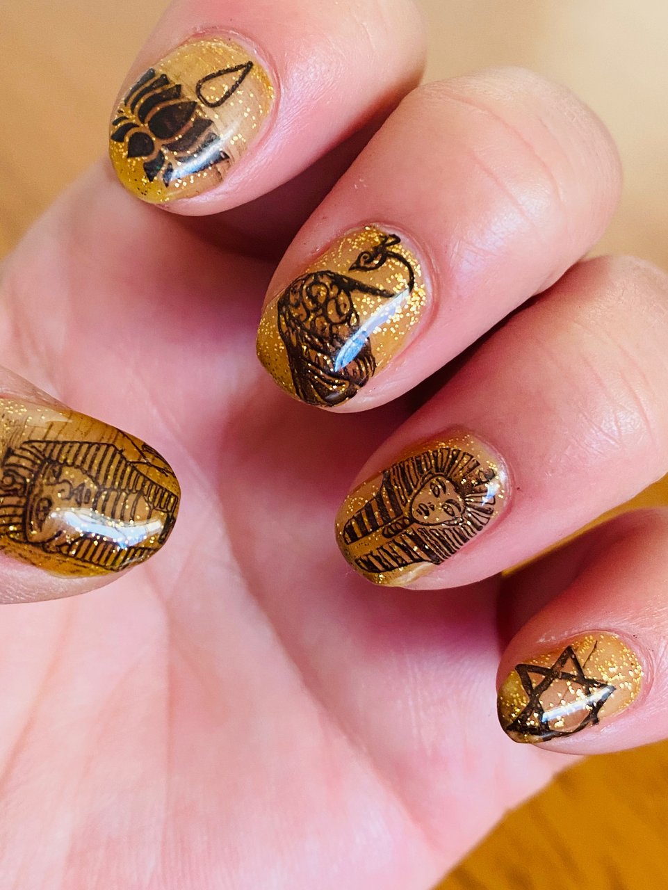 甲府市大里町看板のない自宅ネイルサロンnuance Ako のネイルデザイン No ネイルブック