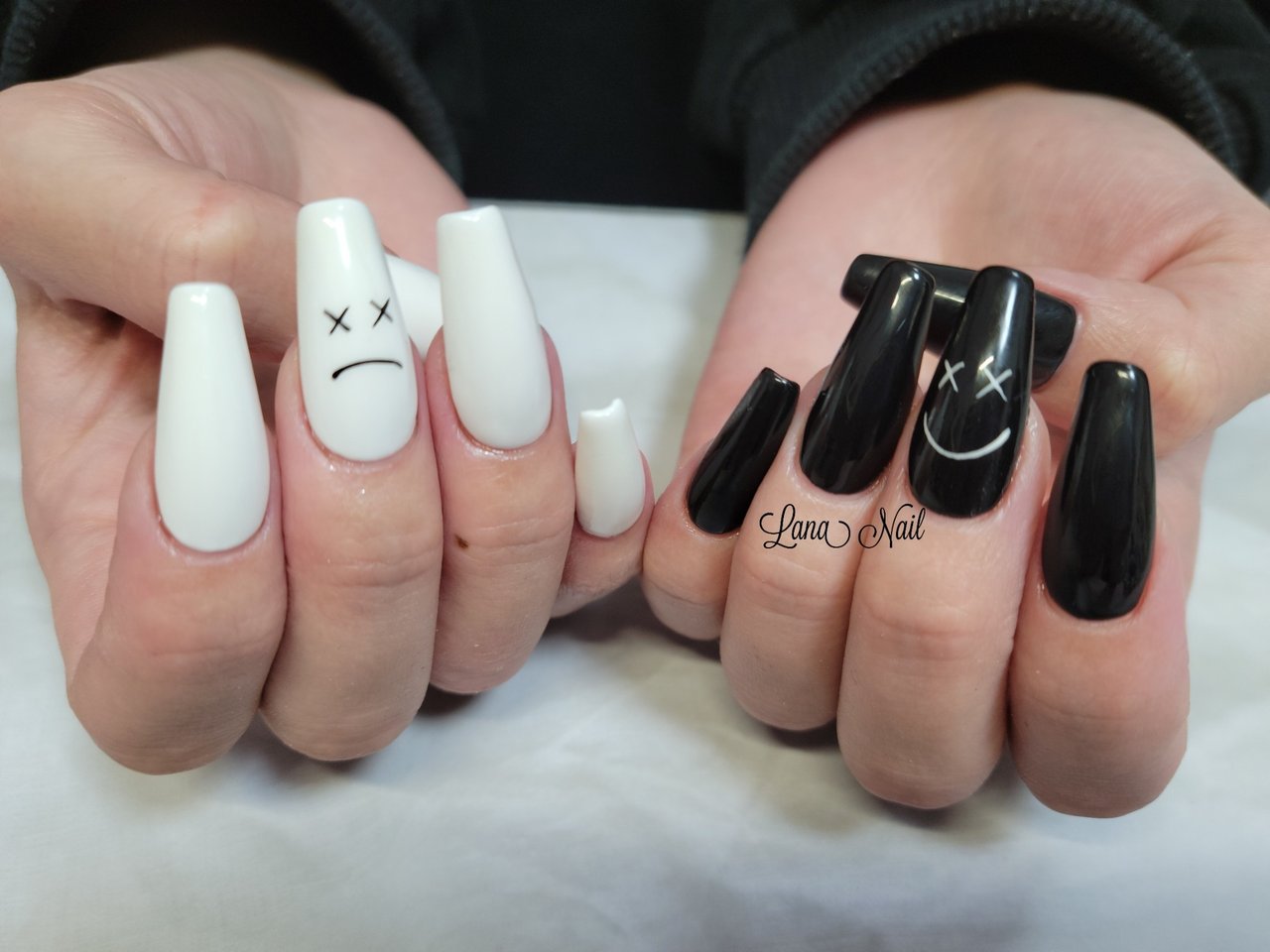 オールシーズン ハンド シンプル ワンカラー ロング Lana Nailのネイルデザイン No ネイルブック