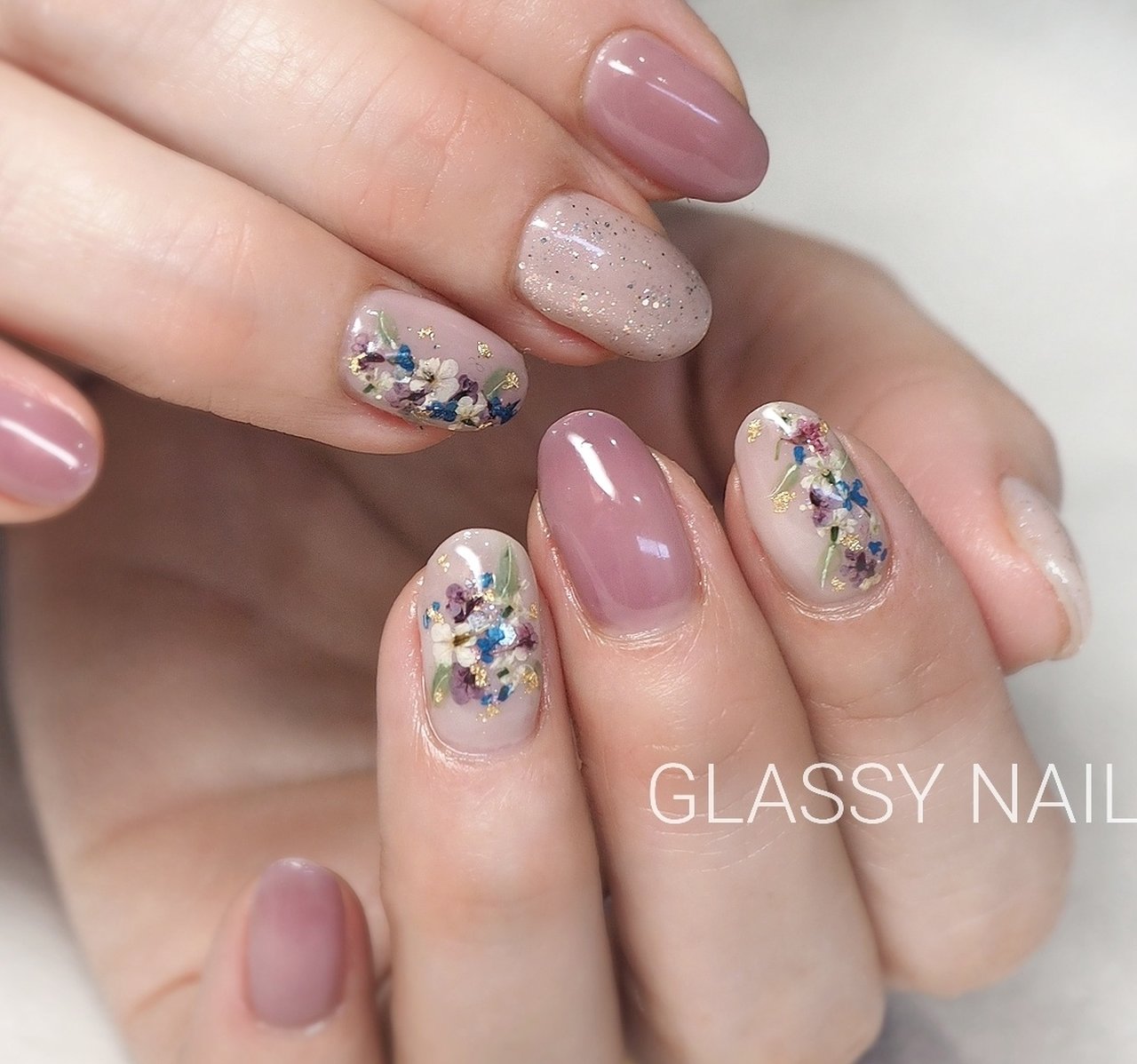 春 秋 オールシーズン オフィス ハンド Glassy Nailのネイルデザイン No ネイルブック