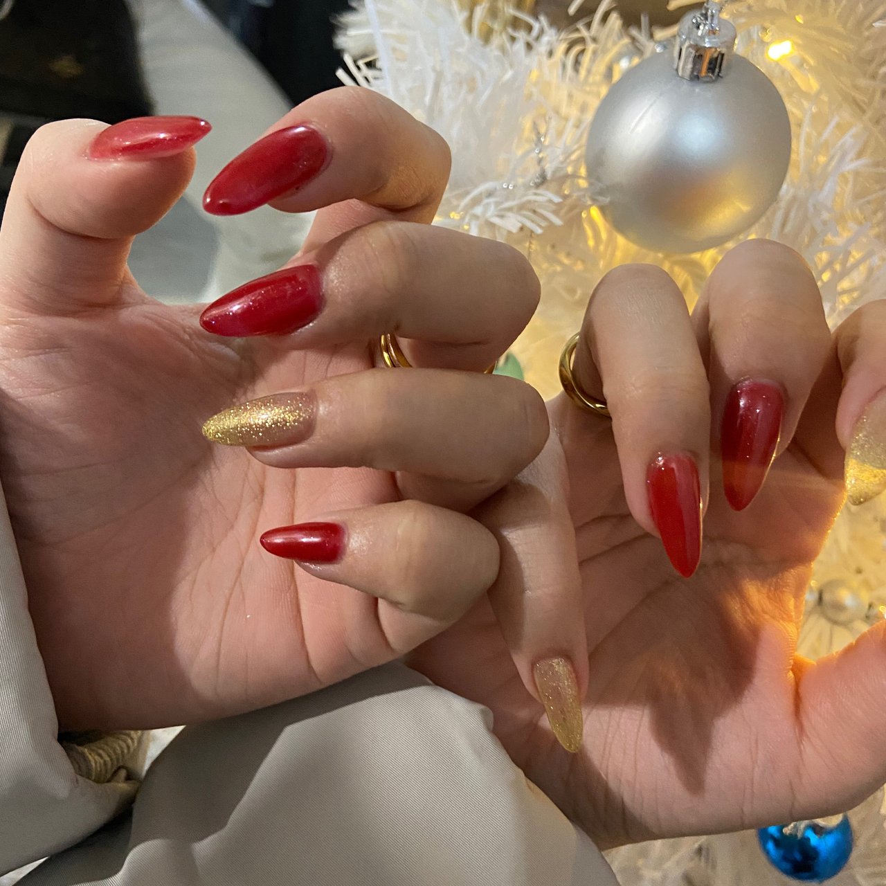 冬 ハンド ラメ ワンカラー ロング Show Co Nailのネイルデザイン No ネイルブック