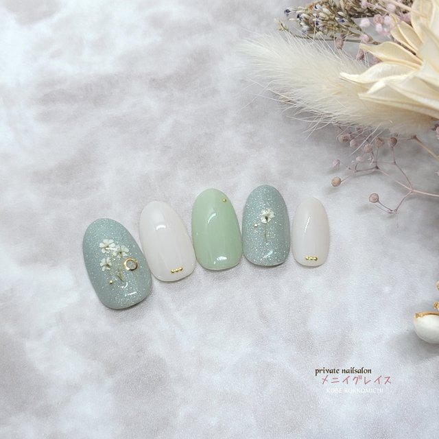 ♡ドライフラワーで春ネイル♡ネイルチップ　ハンドメイド 大人上品なドライフラワーネイル/フラワーネイル/春ネイル