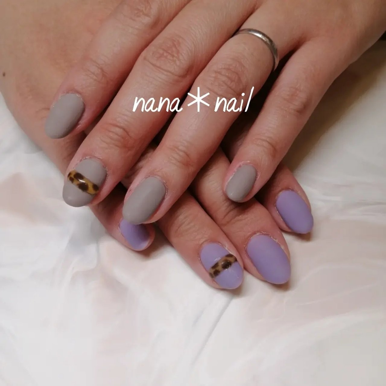 秋 冬 女子会 ハンド べっ甲 Nana Nailのネイルデザイン No ネイルブック