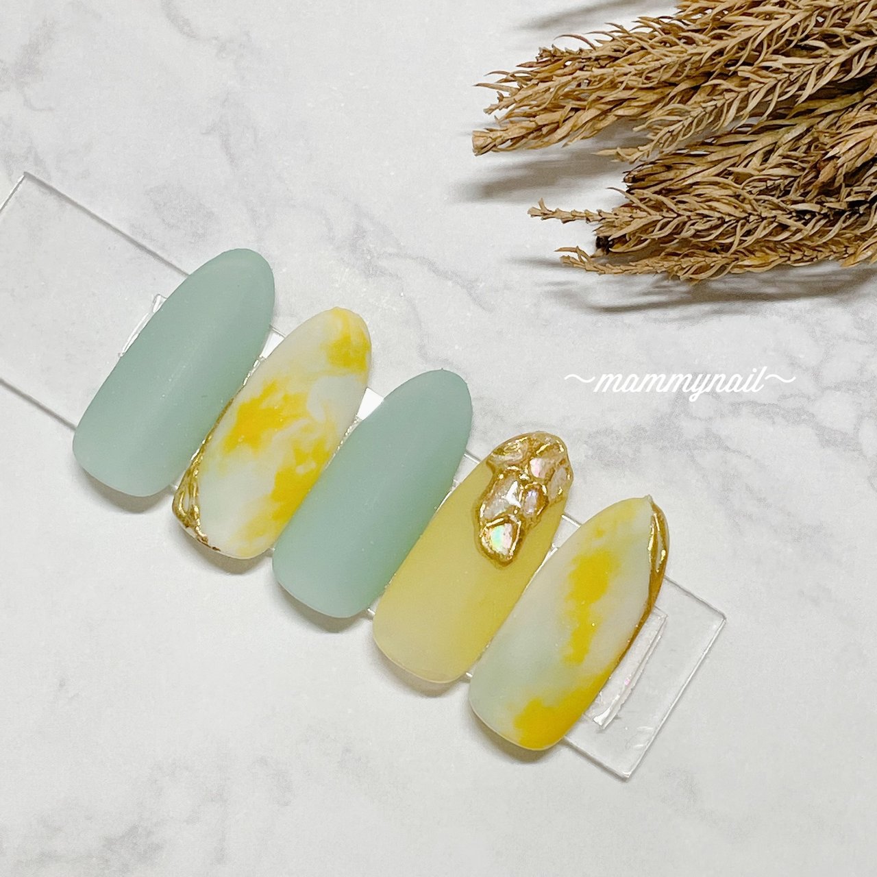 春 卒業式 入学式 デート イエロー Mammynailのネイルデザイン No ネイルブック