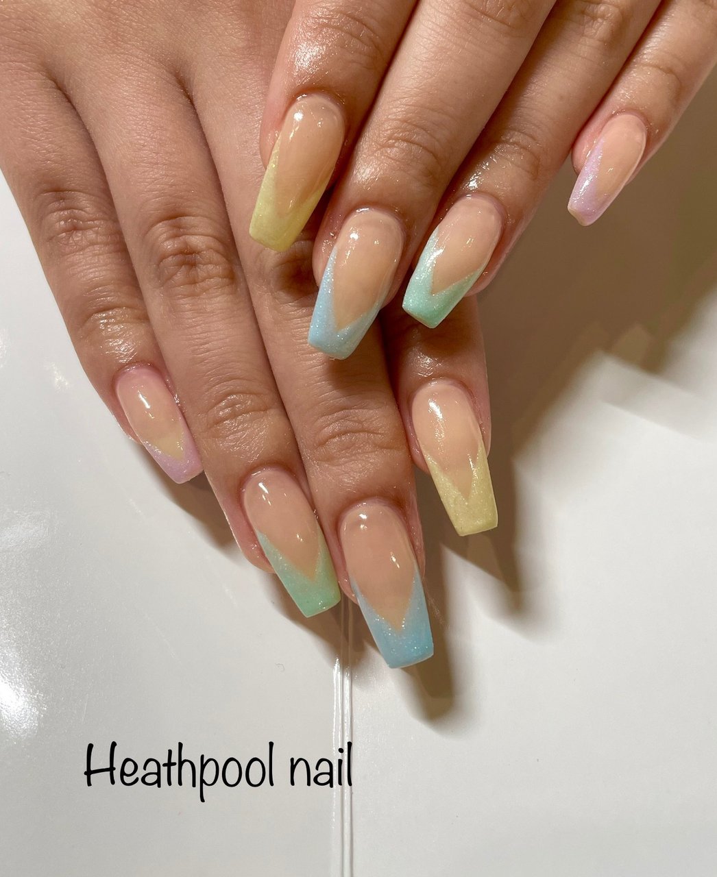 ハンド フレンチ ベージュ パステル ジェルネイル Heathpoolnailのネイルデザイン No ネイルブック