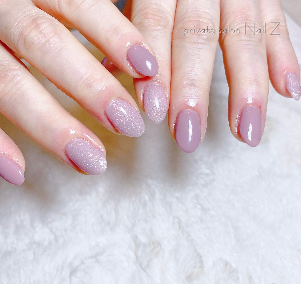 ハンド ラメ ワンカラー ミディアム ピンク Nail Z ネイルジー のネイルデザイン No ネイルブック