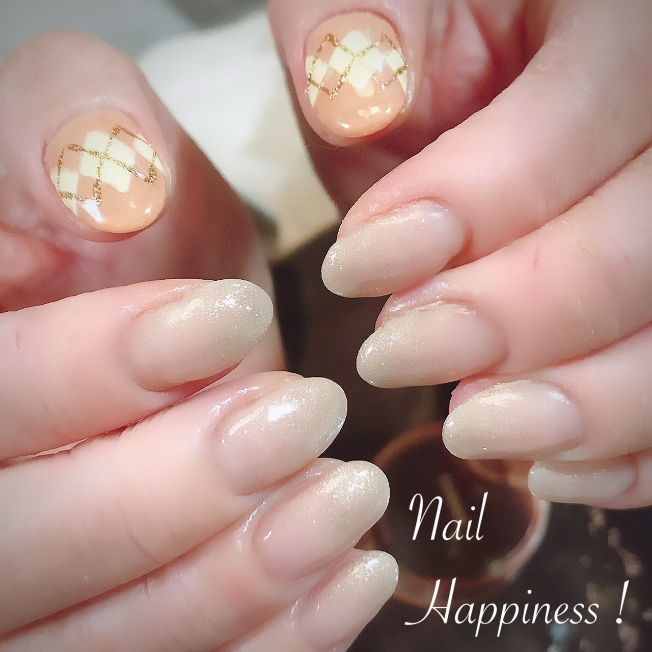 冬 オフィス グラデーション アーガイル ベージュ Nail Happiness ネイルハピネス ささきまきのネイル デザイン No ネイルブック