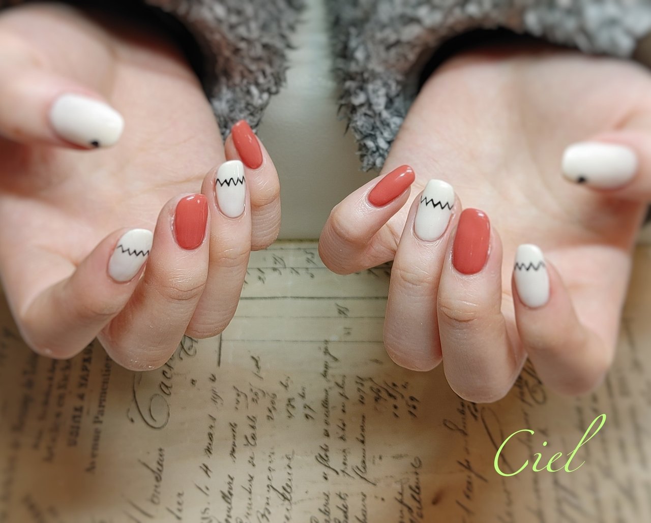 オールシーズン ハンド シンプル ミディアム レッド Boutique De Nails Ciel ブティークドゥネイルズ シエルのネイル デザイン No ネイルブック